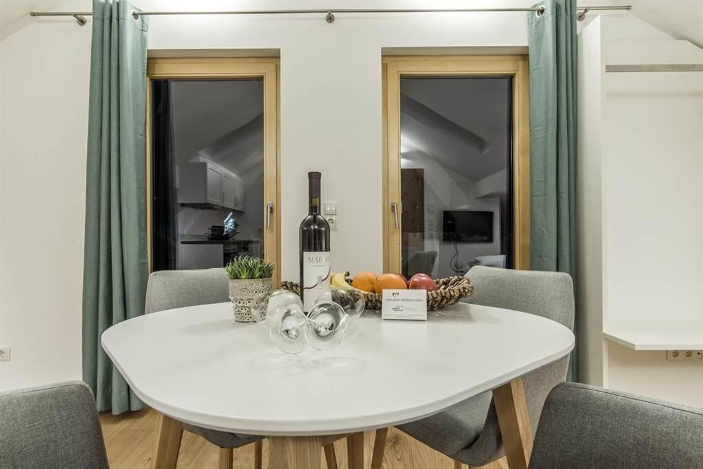 Haus Kapell Apartment Schruns Екстериор снимка