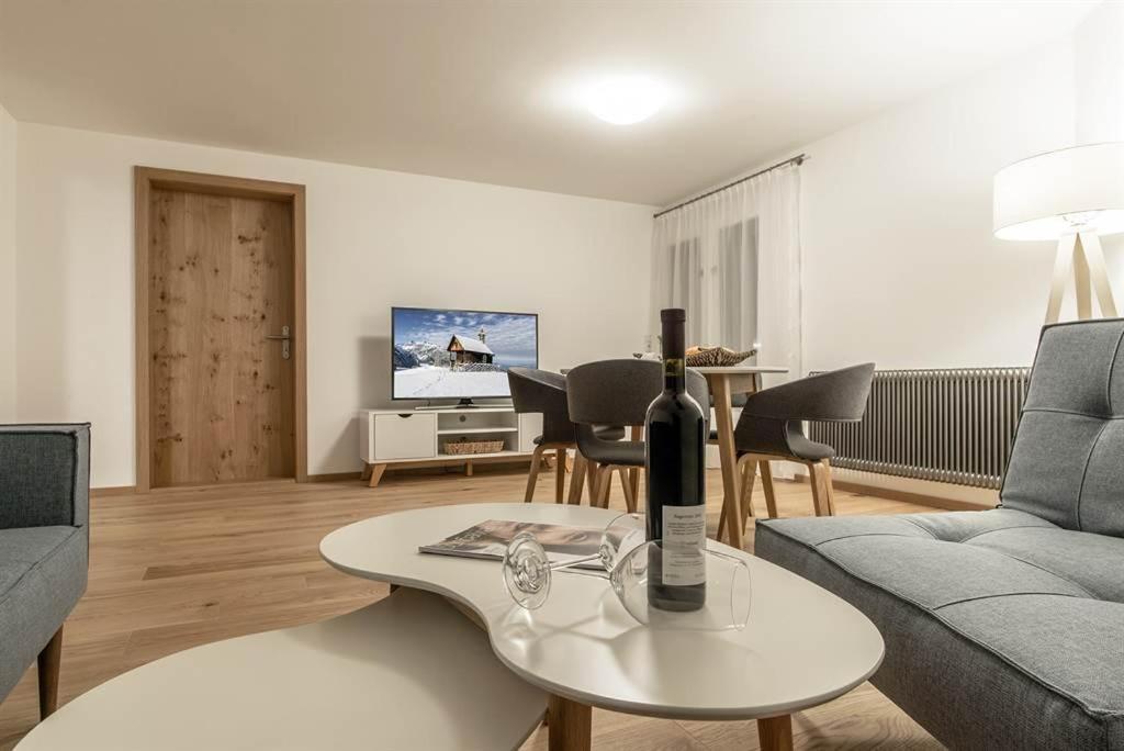Haus Kapell Apartment Schruns Екстериор снимка