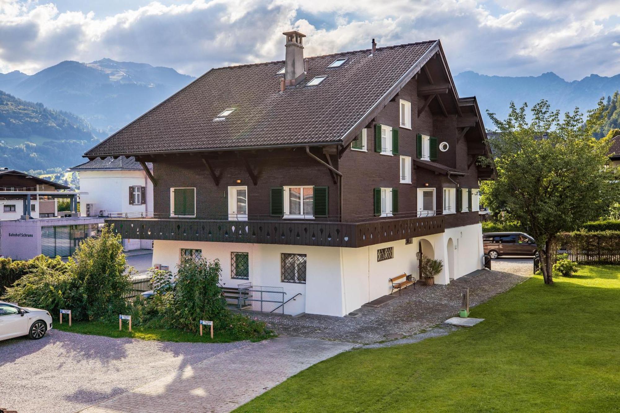 Haus Kapell Apartment Schruns Екстериор снимка